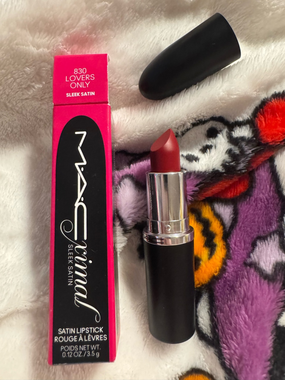 MAC 830 Lovers Only Sleek Satin Macximal Lipstick New In Box